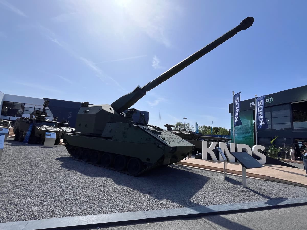 KNDS Loras 155mm obüs Eurosatory