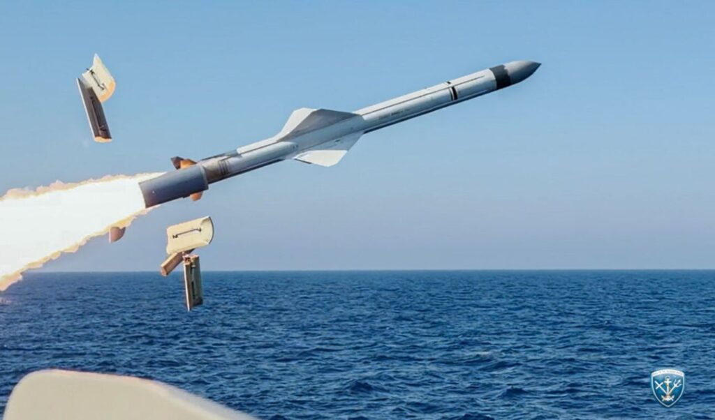 Yunan Donanması Güney İyon Denizi'nde Harpoon ve Exocet Block 2 atışları yaptı