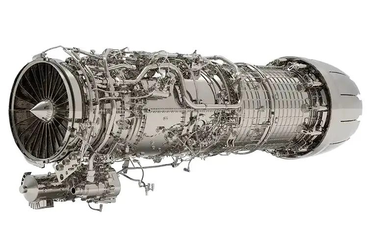 Yerli turbofan havacılık motoru test standında tam gövde görünümü