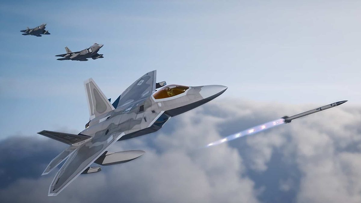 F-22 savaş uçağından AIM-260 JATM füzesi atışı