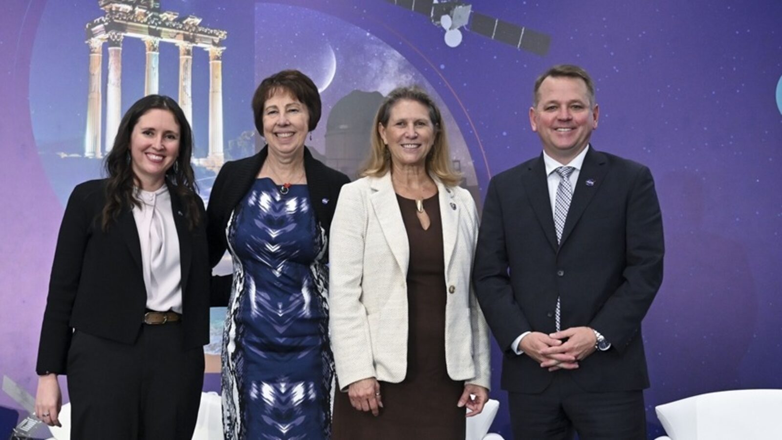 NASA yöneticileri IAC 2026 Artemis II oturumu sonrası