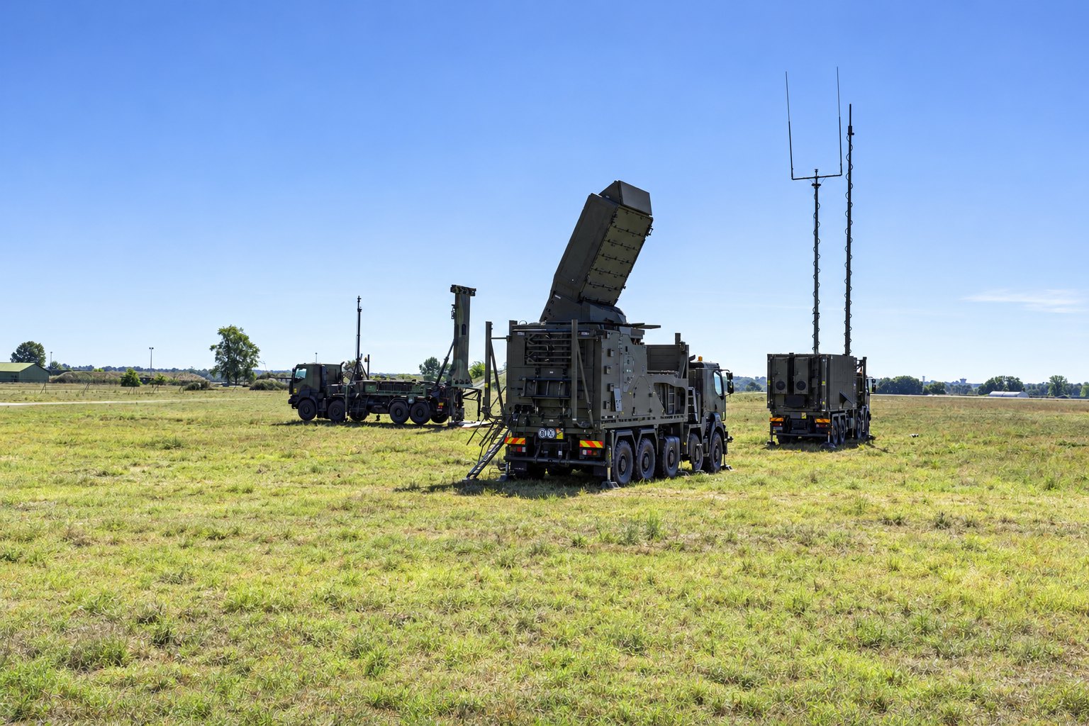 SAMP/T NG radar ve fırlatıcıları arazide